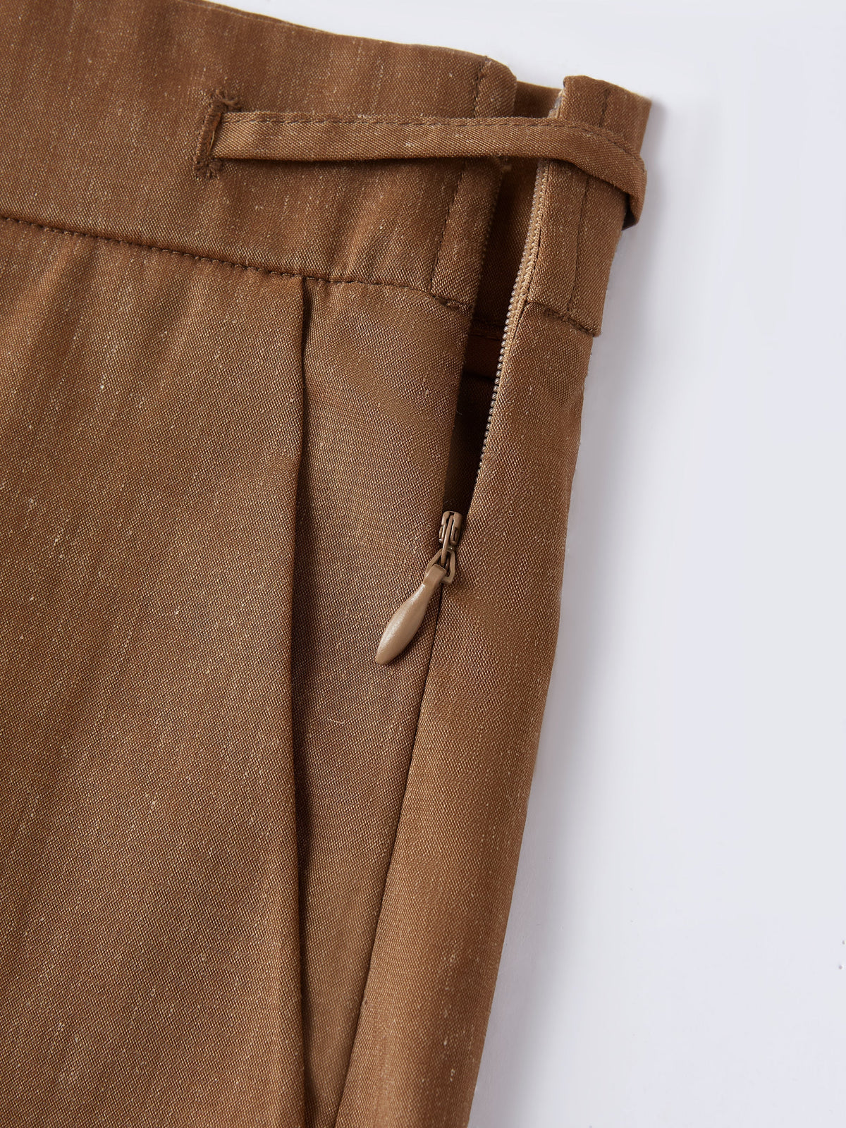 Weite Hose mit Kordelzug und Taschen
