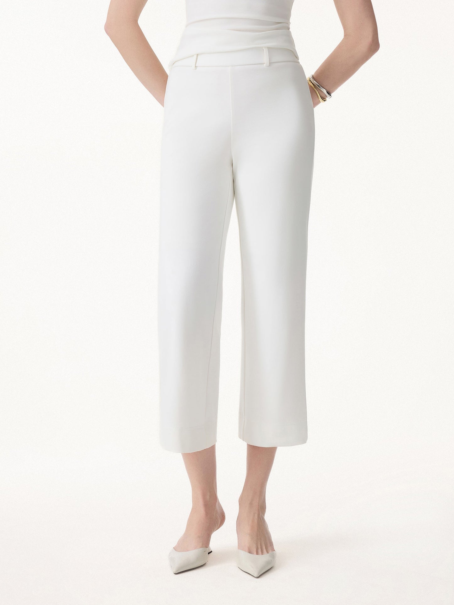 Mid Rise Cropped Wide Leg Pants mit Taschen