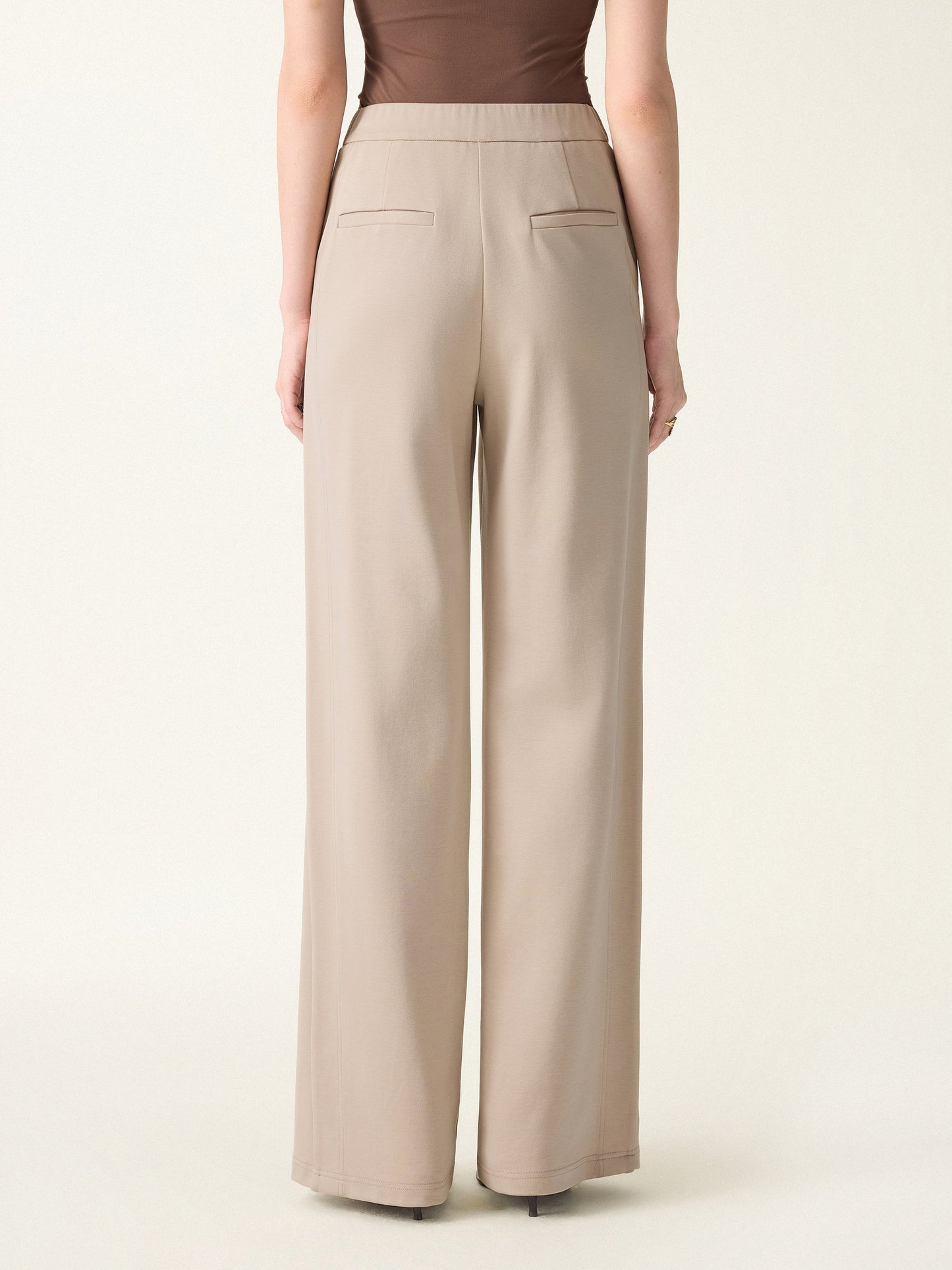 Drapey Mid Rise Wide Leg Pull-on Hose mit Taschen